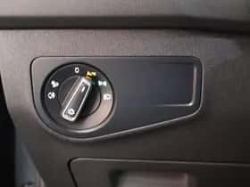 Volkswagen Tiguan (2021) thumbnail 18
