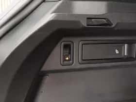 Volkswagen Tiguan (2021) thumbnail 52