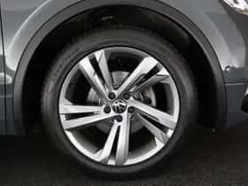 Volkswagen Tiguan (2021) thumbnail 56