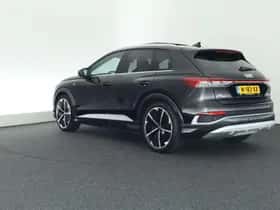 Audi Q4 e-tron (2021) thumbnail 13