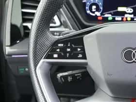 Audi Q4 e-tron (2021) thumbnail 24
