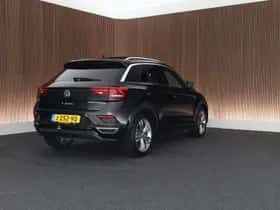 Volkswagen T-Roc (2020) thumbnail 9