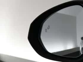 Lynk & Co 01 thumbnail 9