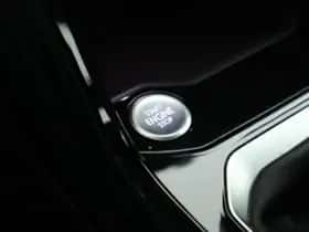 Volkswagen T-Roc thumbnail 6