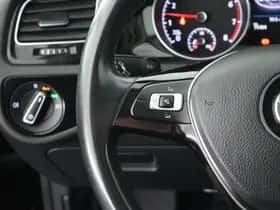 Volkswagen Golf thumbnail 15
