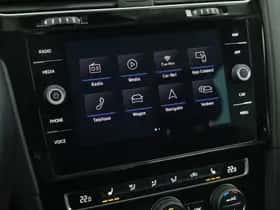 Volkswagen Golf thumbnail 23