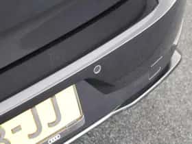 Volkswagen Golf thumbnail 39