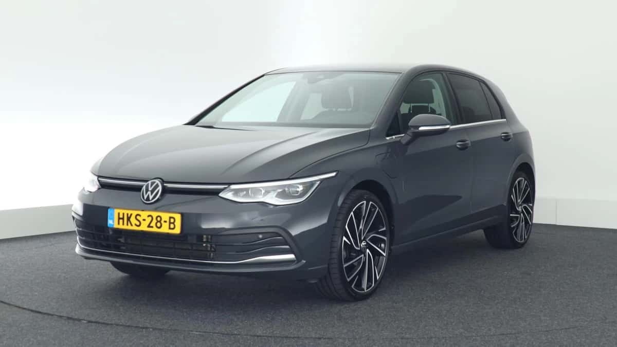 Volkswagen Golf — foto 1