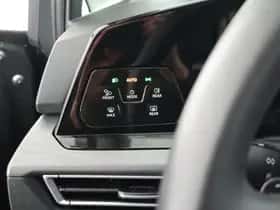 Volkswagen Golf (2021) thumbnail 14