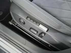 Volkswagen Golf thumbnail 4
