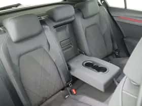 Volkswagen Golf thumbnail 41