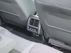 Volkswagen Golf (2021) thumbnail 42