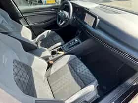 Volkswagen Golf thumbnail 3