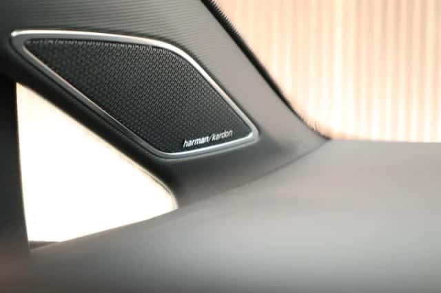Volkswagen Golf (2021) thumbnail 4