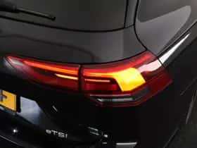 Volkswagen Golf (2021) thumbnail 40