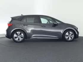 CUPRA Born thumbnail 8
