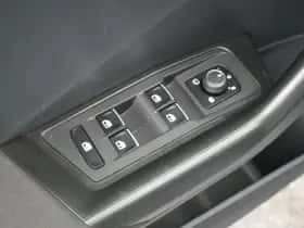 Volkswagen T-Roc thumbnail 16