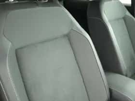 Volkswagen T-Roc (2025) thumbnail 41