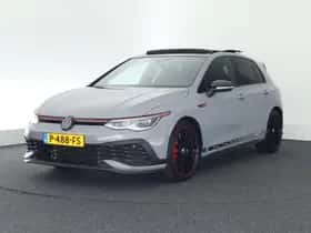 Volkswagen Golf (2021) thumbnail 1