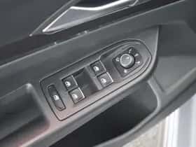 Volkswagen Golf (2021) thumbnail 20