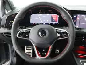 Volkswagen Golf (2021) thumbnail 23