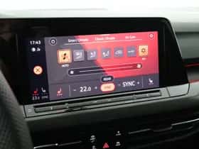 Volkswagen Golf (2021) thumbnail 30