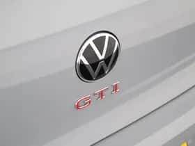 Volkswagen Golf thumbnail 56