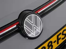 Volkswagen Golf (2021) thumbnail 59