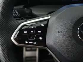 Volkswagen Golf thumbnail 16