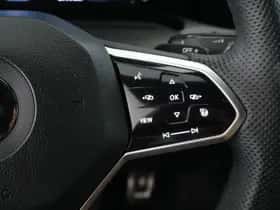 Volkswagen Golf thumbnail 18