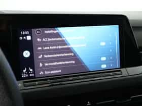 Volkswagen Golf thumbnail 23