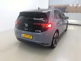 Volkswagen ID.3 thumbnail 6