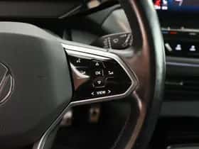 Volkswagen ID.4 (2021) thumbnail 18