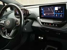 Volkswagen ID.4 (2021) thumbnail 3