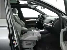 Audi SQ5 (2017) thumbnail 16