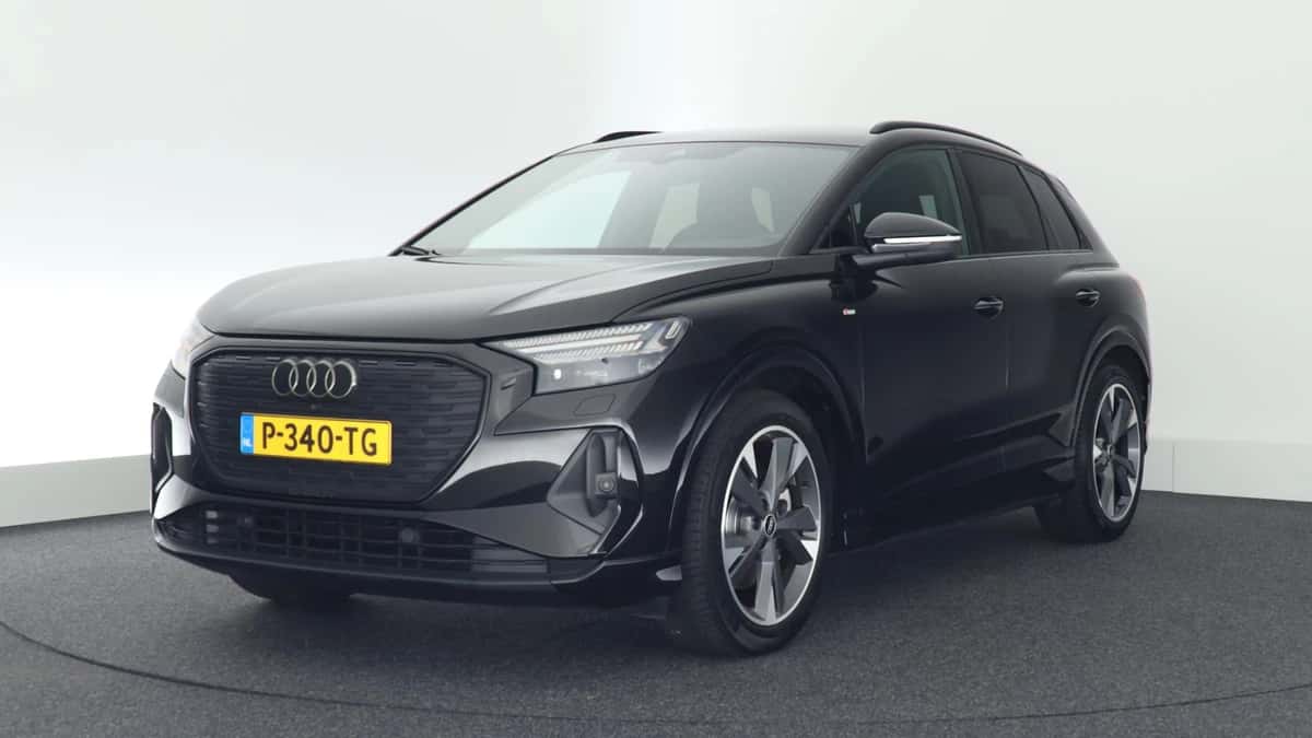 Audi Q4 e-tron (2022) — foto 1