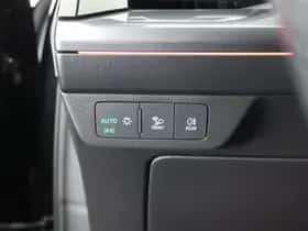 Audi Q4 e-tron (2022) thumbnail 15