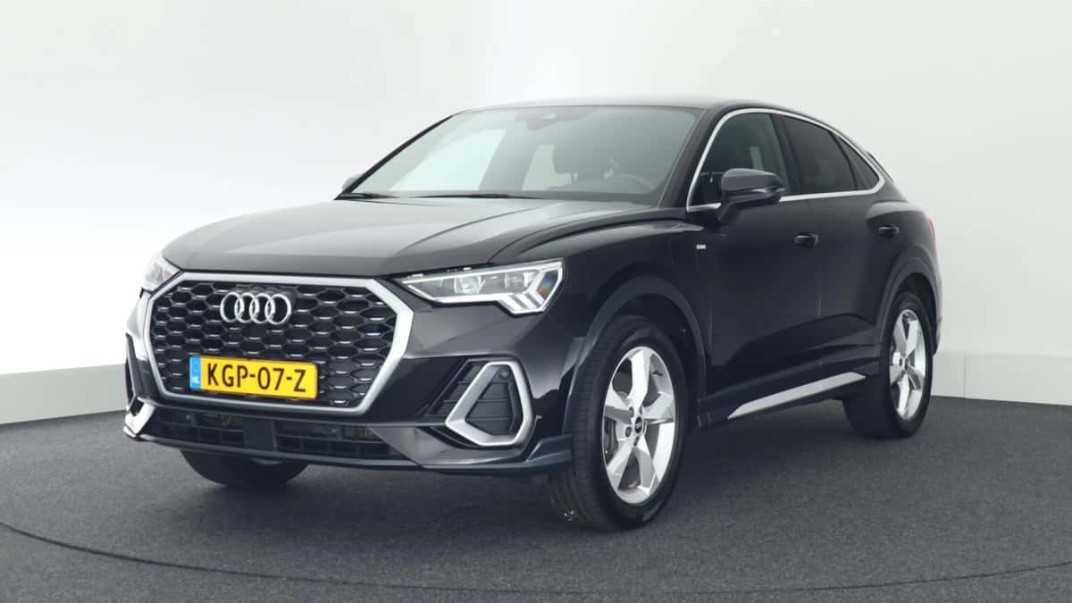 Audi Q3 (2022) — foto 1