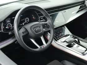Audi Q7 (2020) thumbnail 3
