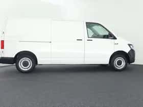Volkswagen Transporter (2018) thumbnail 9