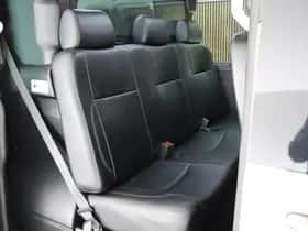 Volkswagen Transporter (2018) thumbnail 30