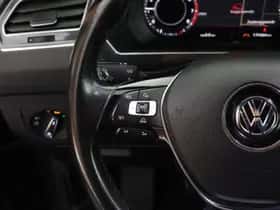 Volkswagen Tiguan (2017) thumbnail 19