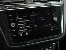 Volkswagen Tiguan (2017) thumbnail 24