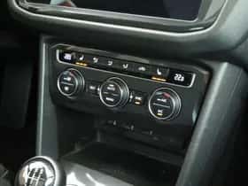 Volkswagen Tiguan (2017) thumbnail 34