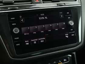 Volkswagen Tiguan (2017) thumbnail 35