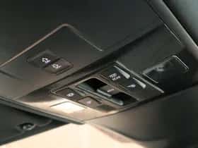 Volkswagen Tiguan (2017) thumbnail 37
