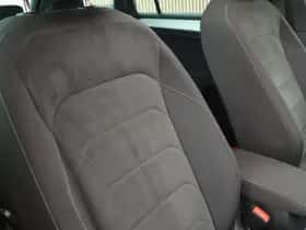 Volkswagen Tiguan (2017) thumbnail 42
