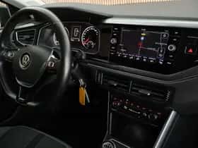 Volkswagen Polo (2018) thumbnail 3