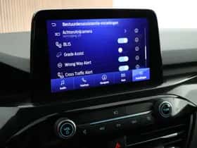 Ford Kuga (2021) thumbnail 30