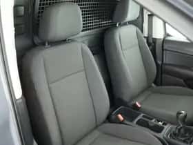 Volkswagen Caddy (2024) thumbnail 2